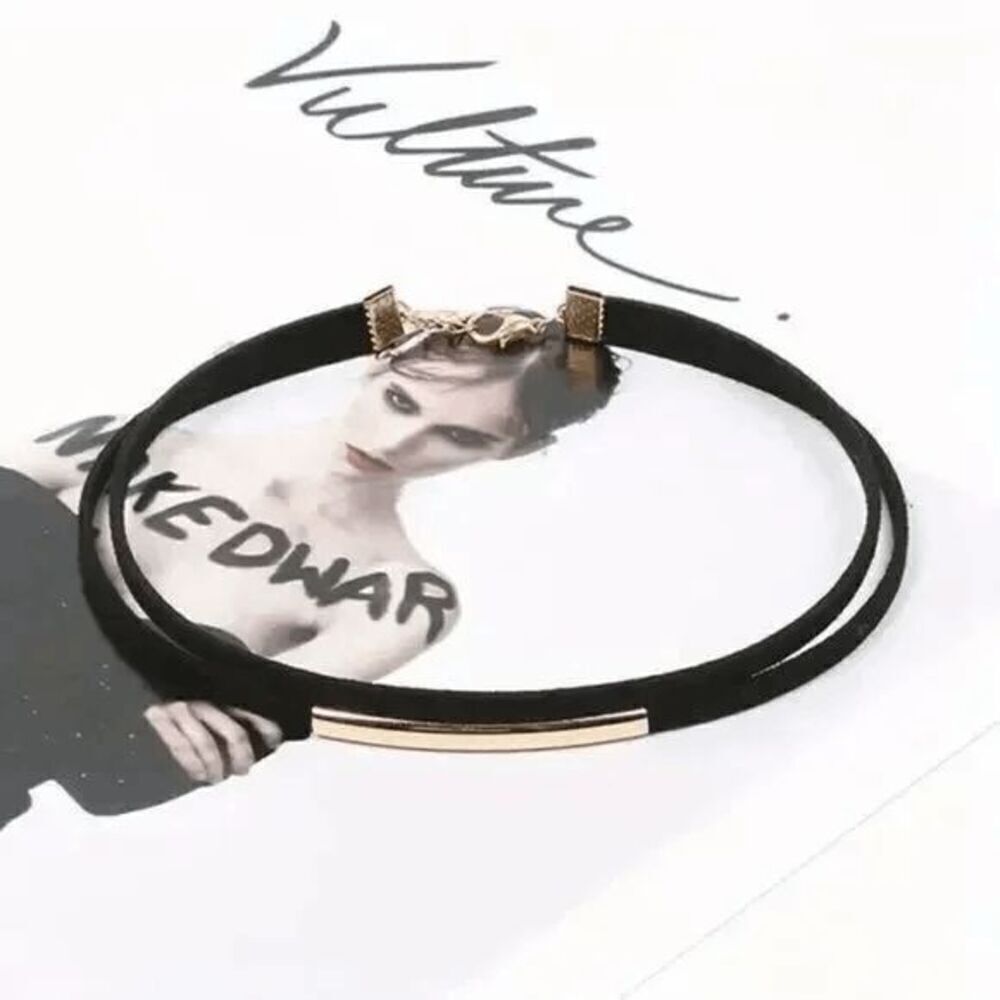 Multilayer Black Velvet Curved Gold Choker Double Layer Collar